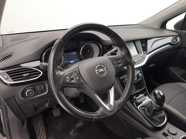 OPEL Astra usata, con Climatizzatore