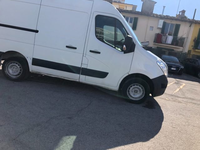 RENAULT Master usata, con Bracciolo