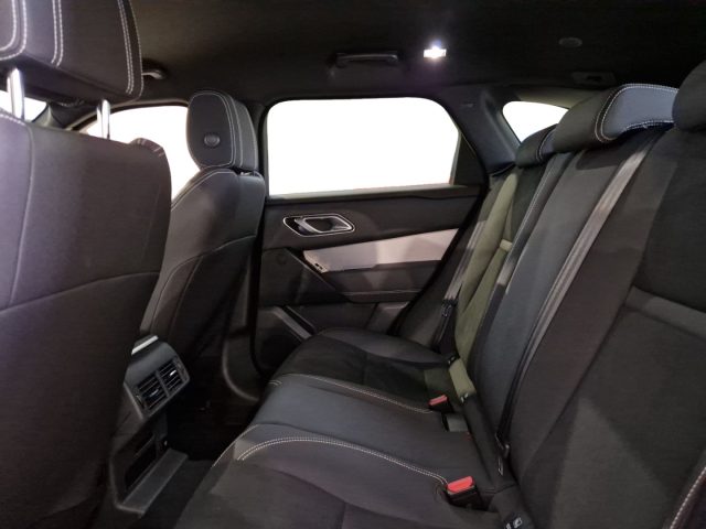 LAND ROVER Range Rover Velar usata, con Interni in pelle