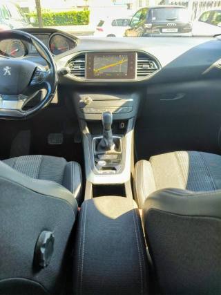 PEUGEOT 308 usata, con Interni in pelle