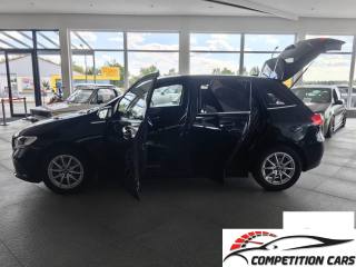 MERCEDES-BENZ B 180 usata, con Controllo trazione