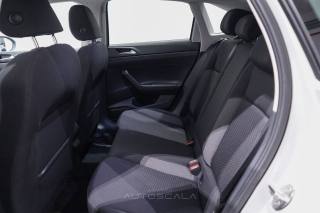 VOLKSWAGEN Taigo usata, con Sensore di luce