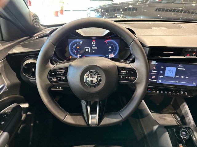 ALFA ROMEO Junior usata, con Sedile posteriore sdoppiato