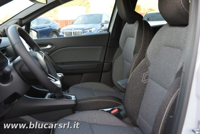 RENAULT Captur usata 26