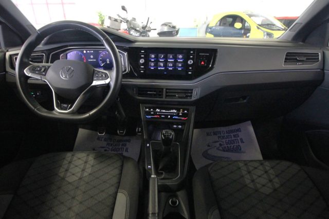 VOLKSWAGEN Taigo usata, con Controllo automatico clima