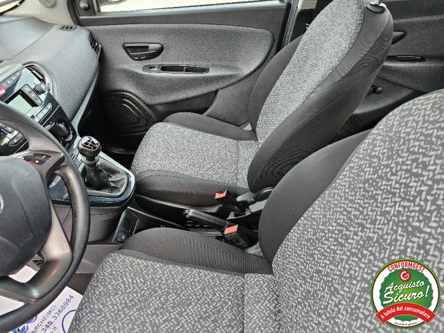 LANCIA Ypsilon usata, con Controllo trazione