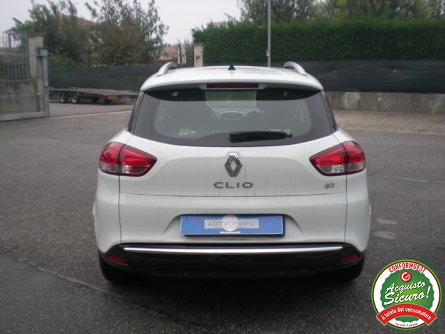 RENAULT Clio usata, con Climatizzatore