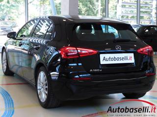 MERCEDES-BENZ A 200 usata, con USB