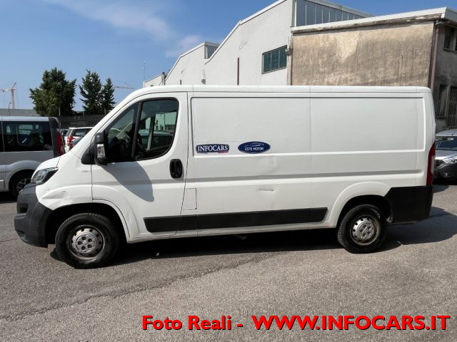 PEUGEOT Boxer usata, con Servosterzo