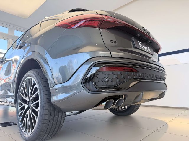 AUDI Q5 usata, con Sistema di navigazione