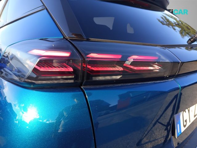 PEUGEOT 2008 usata, con Autoradio digitale