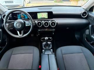MERCEDES-BENZ CLA 200 usata, con Boardcomputer