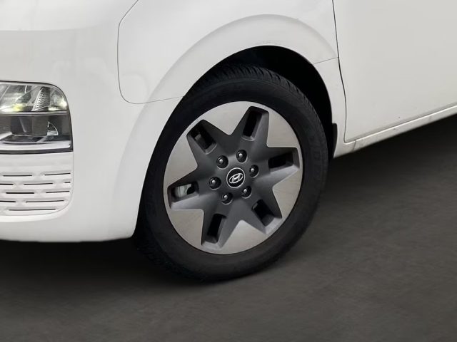 HYUNDAI Staria usata, con Antifurto