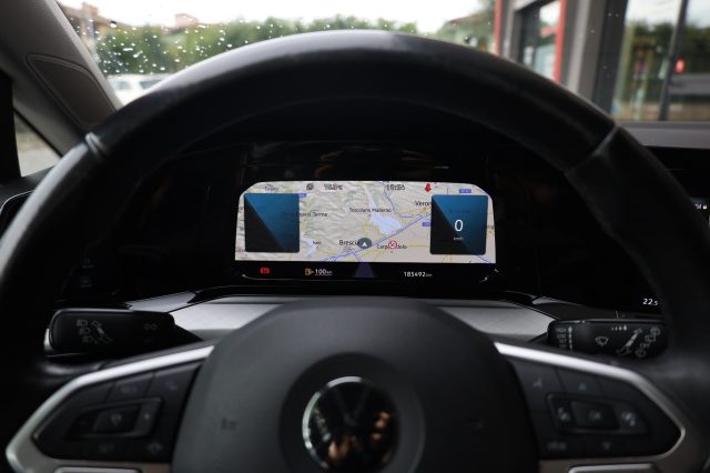 VOLKSWAGEN Golf usata, con Bluetooth