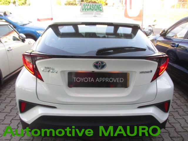 TOYOTA C-HR usata, con Autoradio