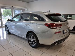 HYUNDAI i30 usata, con Airbag laterali