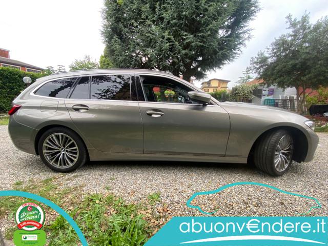 BMW 320 usata, con Autoradio