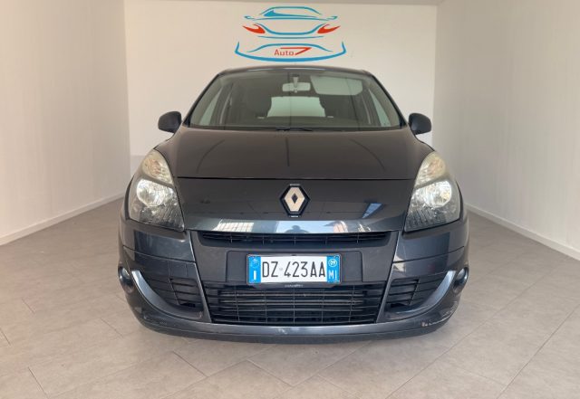 RENAULT Scenic usata 0
