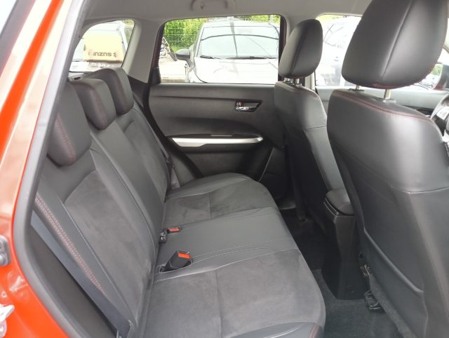 SUZUKI Vitara usata, con Sedili riscaldati