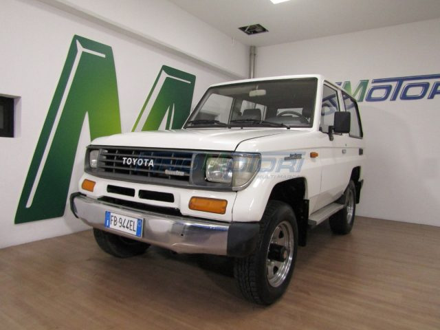 TOYOTA Land Cruiser usata, con Servosterzo