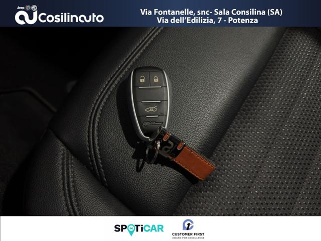 ALFA ROMEO Stelvio usata, con Volante multifunzione