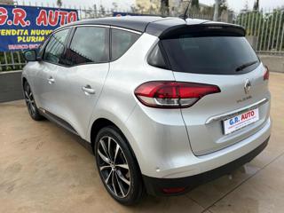 RENAULT Scenic usata 6