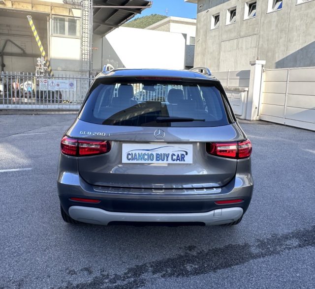 MERCEDES-BENZ GLB 200 usata, con Airbag laterali