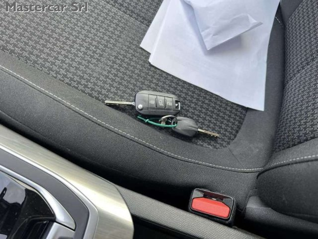 PEUGEOT 308 usata, con Boardcomputer