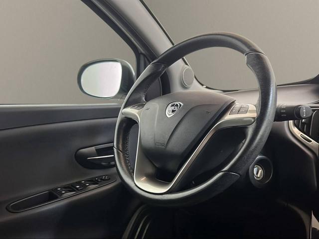 LANCIA Ypsilon usata, con Touch screen