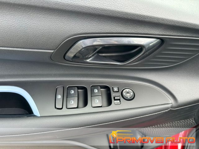 HYUNDAI i20 usata, con Autoradio
