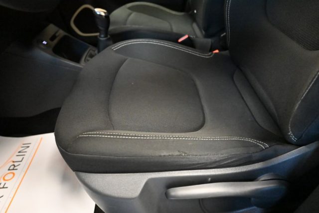 RENAULT Captur usata 46