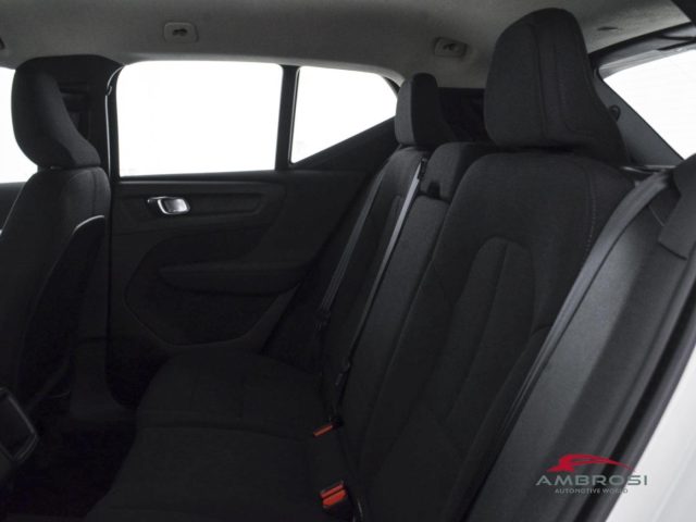 VOLVO XC40 usata 9