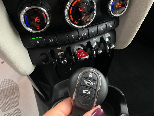 MINI One usata, con Fari LED