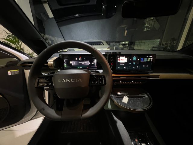 LANCIA Ypsilon usata, con Fari LED