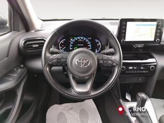 TOYOTA Yaris Cross usata, con Sedile posteriore sdoppiato