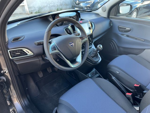 LANCIA Ypsilon usata, con Controllo trazione