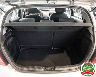 HYUNDAI i20 usata, con USB