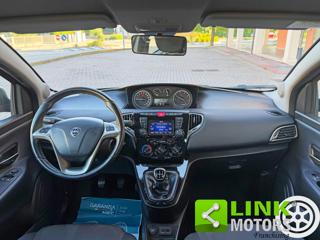 LANCIA Ypsilon usata, con Park Distance Control