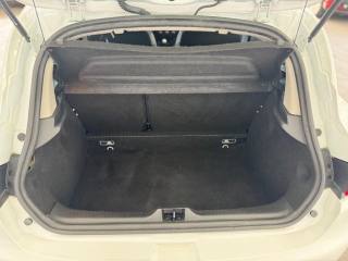 RENAULT Clio usata, con Sistema di navigazione