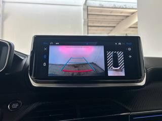 PEUGEOT 2008 usata, con Vetri oscurati