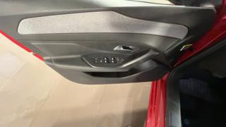 PEUGEOT 308 usata, con Volante in pelle