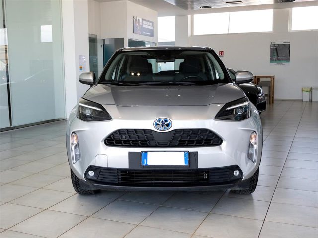 TOYOTA Yaris usata, con Airbag