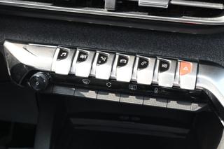 PEUGEOT 3008 usata, con Tettuccio apribile