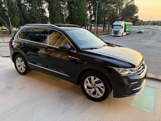 VOLKSWAGEN Tiguan usata, con Airbag laterali