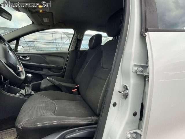 RENAULT Clio usata 11