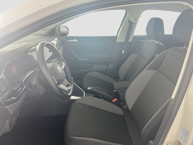 VOLKSWAGEN Taigo usata 8