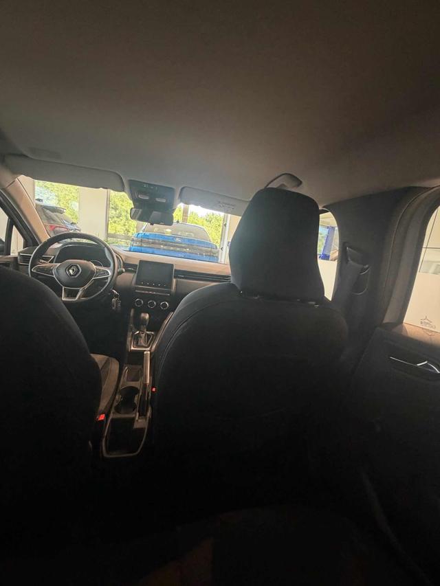 RENAULT Clio usata, con Climatizzatore