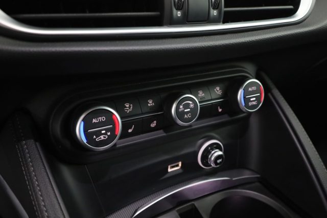 ALFA ROMEO Stelvio usata 11