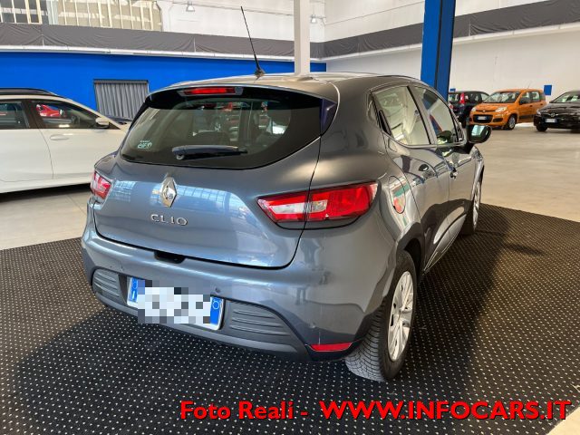RENAULT Clio usata, con Airbag