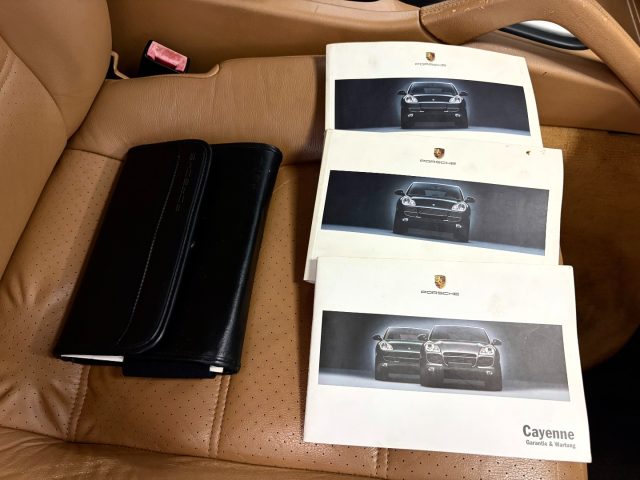 PORSCHE Cayenne usata, con Airbag